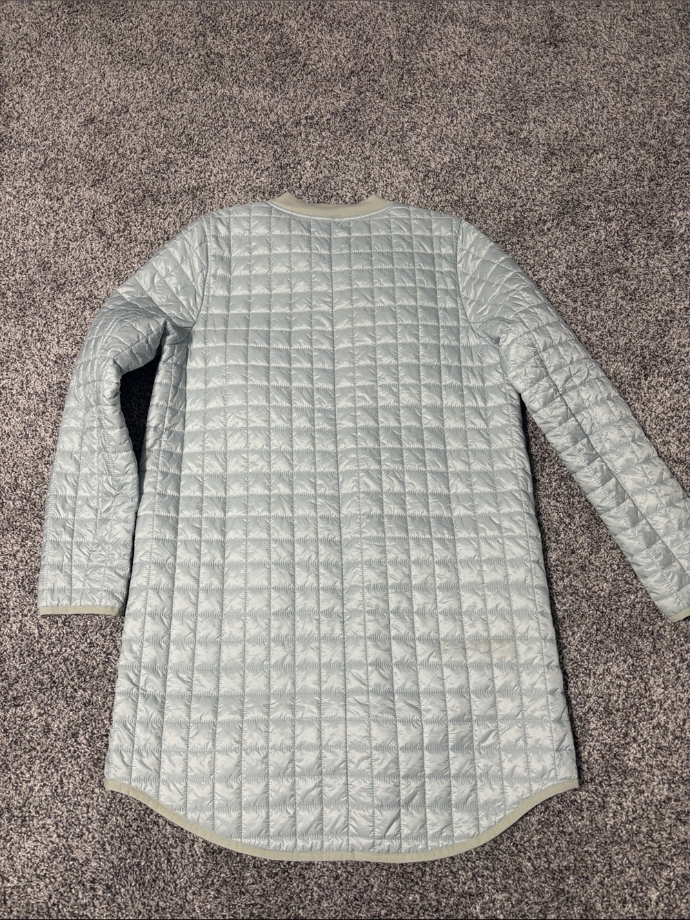 EUC Athleta Grandview Primaloft Quilted Shell Jacket Small - Picture 6 of 10